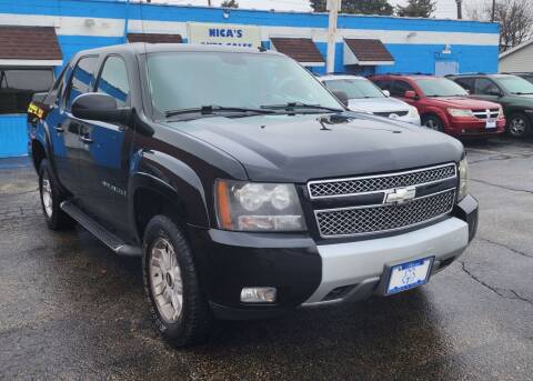 2009 Chevrolet Avalanche for sale at NICAS AUTO SALES INC in Loves Park IL