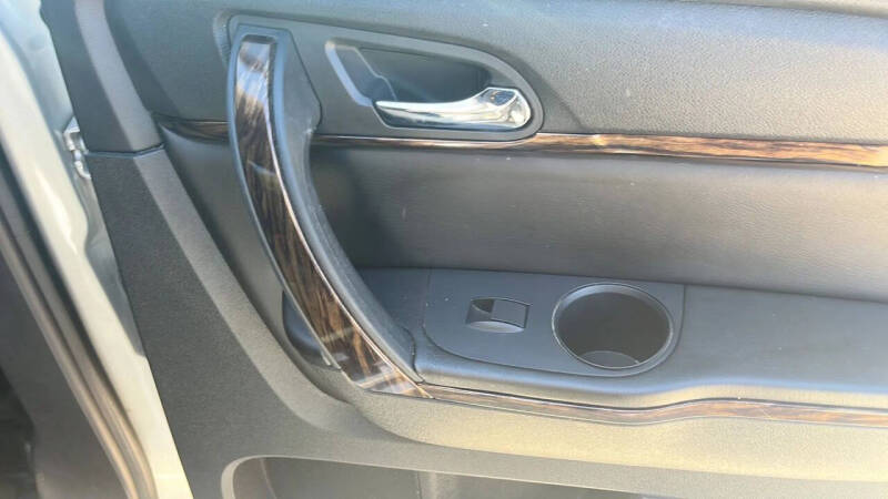 2015 GMC Acadia Denali