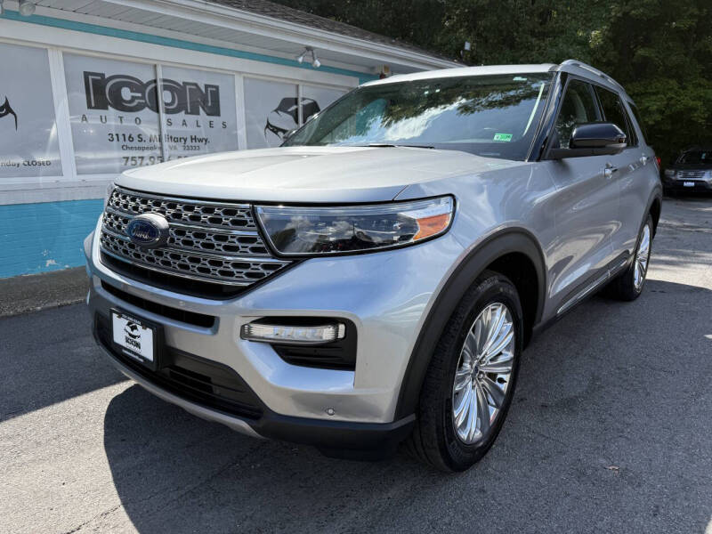2020 Ford Explorer Limited's photo