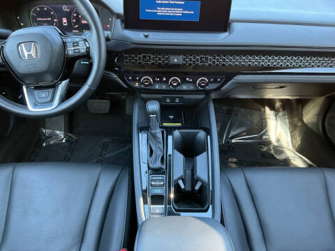 2025 Honda Accord Hybrid Touring