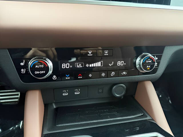 2026 Mitsubishi Outlander SEL