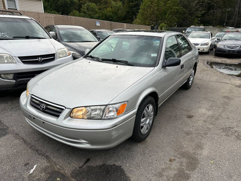2001 Toyota Camry for sale at JR's Auto Connection in Hudson NH
