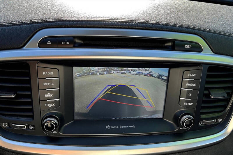 2019 Kia Sorento EX V6