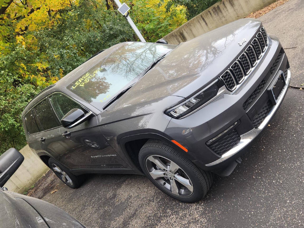 2021 Jeep Grand Cherokee L for sale at Victoria Auto Sales in Victoria, MN