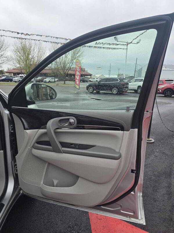 2017 Buick Enclave Leather