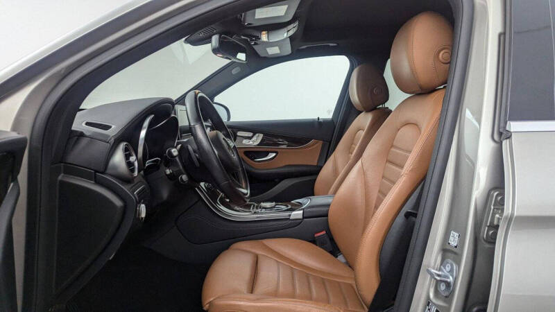 2019 Mercedes-Benz GLC GLC 300 4MATIC