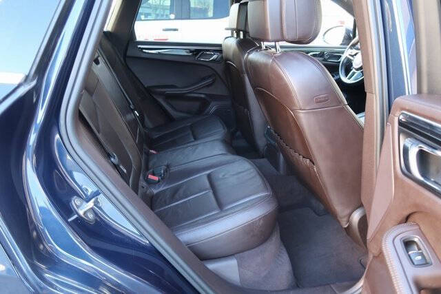 2015 Porsche Macan S