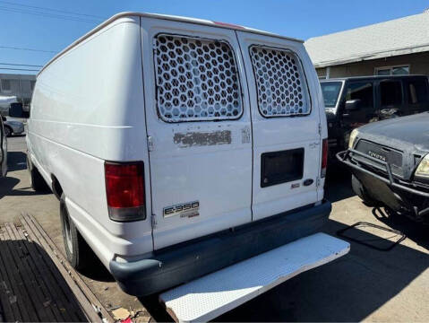 2012 Ford E-Series E-350 SD