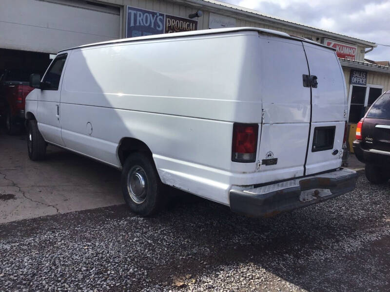 2004 Ford E-Series Cargo