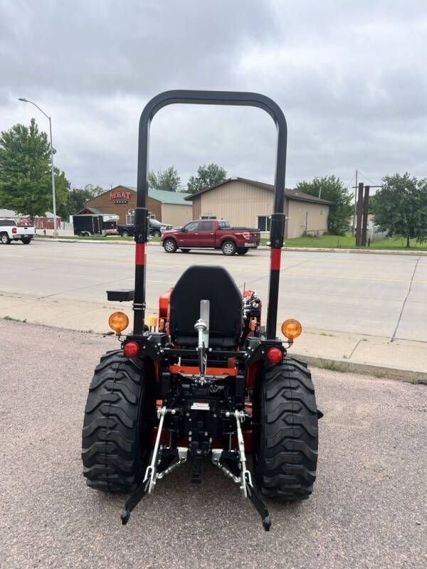 2024 Bad Boy 1025 Tractor w/ Loader