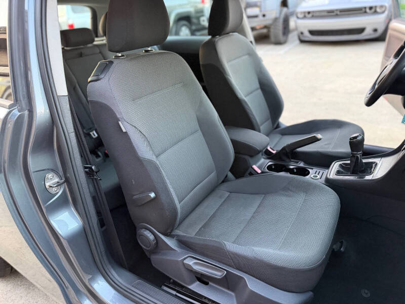 2015 Volkswagen Golf TSI S