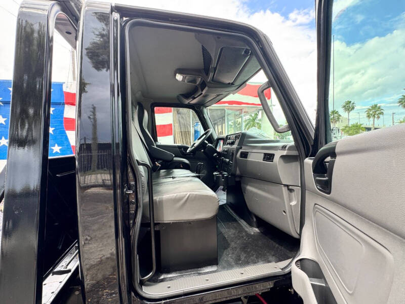 2023 International MV607