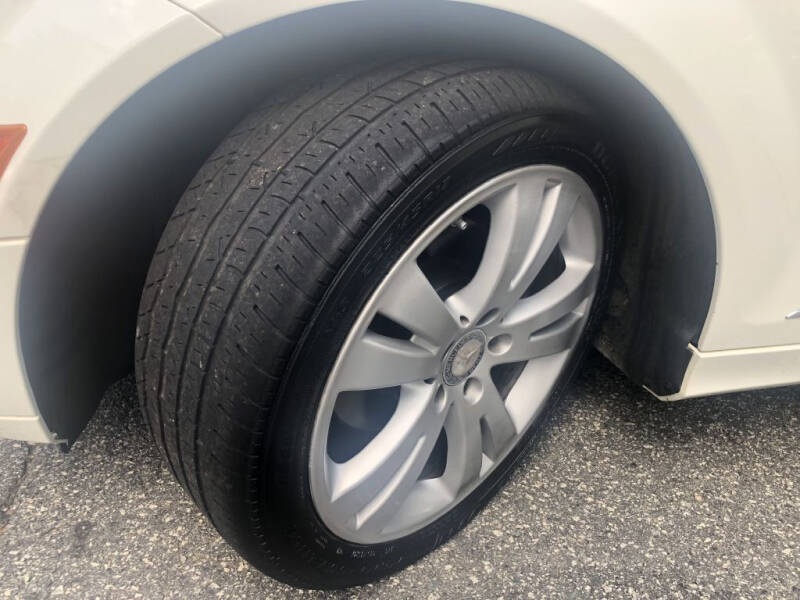 2011 Mercedes-Benz C-Class