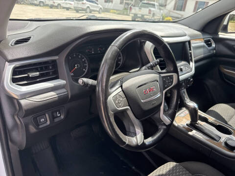 2018 GMC Acadia SLE-2