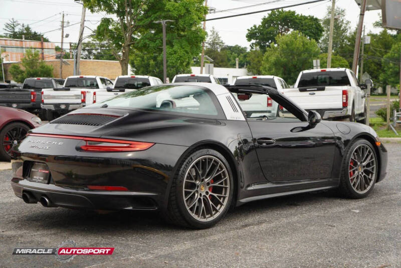 2018 Porsche 911