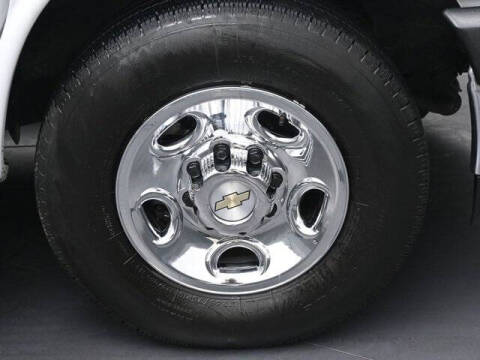 2024 Chevrolet Express 2500