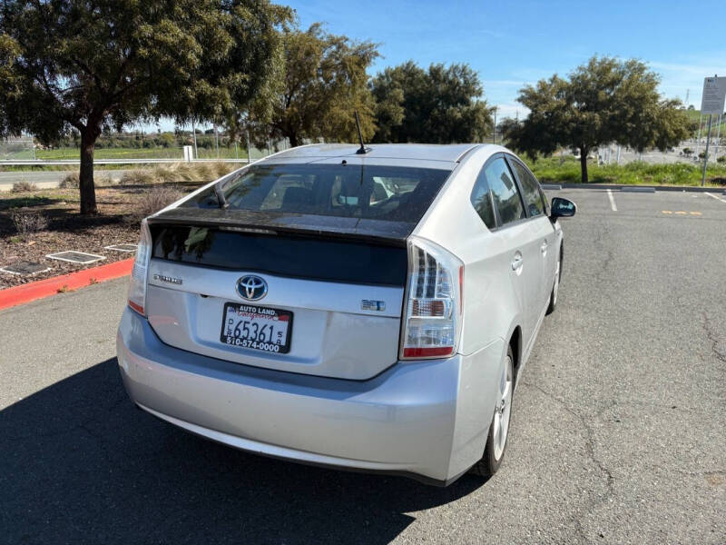 2011 Toyota Prius Three