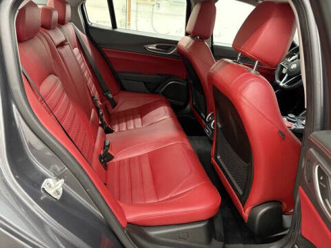 2019 Alfa Romeo Giulia Ti Sport