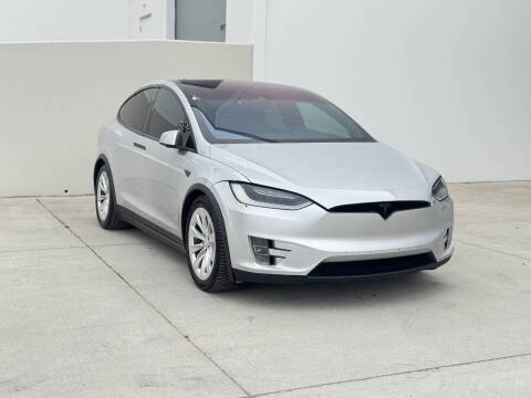2016 Tesla Model X 90D