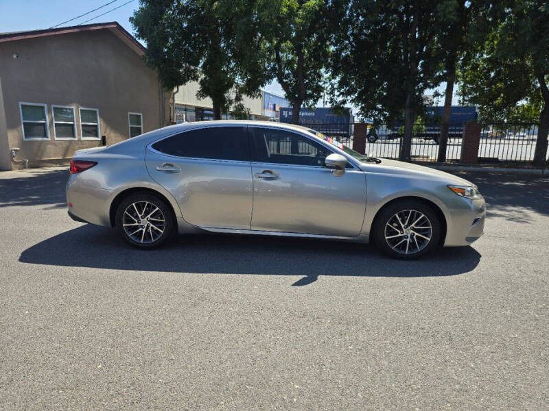 2017 Lexus ES 350