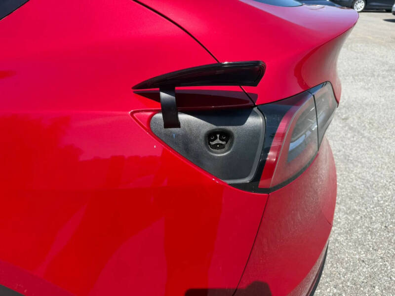 2022 Tesla Model Y Long Range