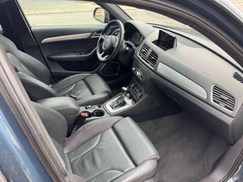 2017 Audi Q3 2.0T Prestige