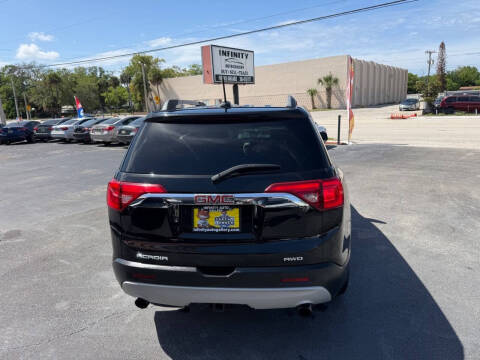 2017 GMC Acadia SLE-2