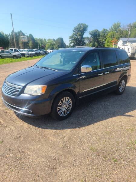 2014 Chrysler Town and Country for sale at D & T AUTO INC in Columbus MN