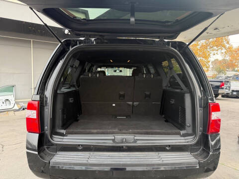 2017 Ford Expedition EL XLT