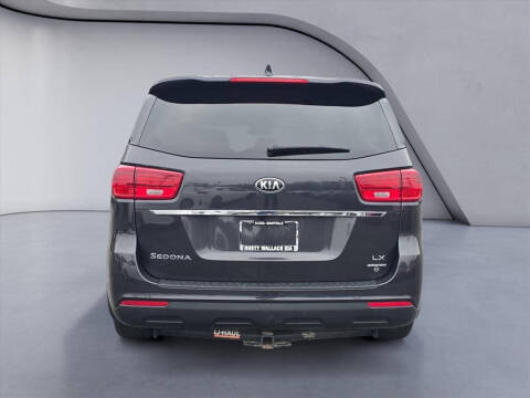 2021 Kia Sedona LX