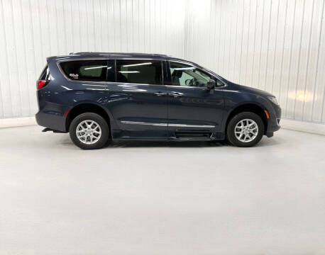 2020 Chrysler Pacifica Touring L