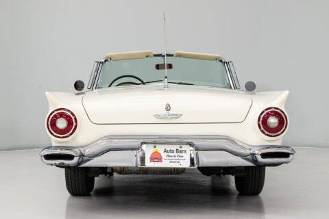 1957 Ford Thunderbird