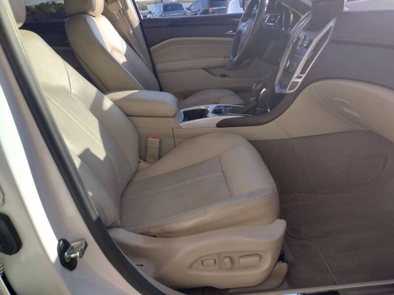 2011 Cadillac SRX Performance Collection