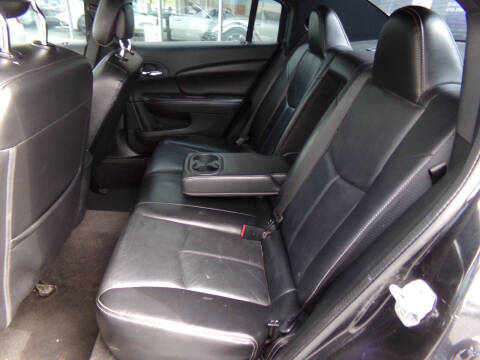 2011 Chrysler 200 Limited