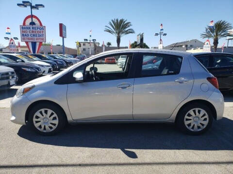 2015 Toyota Yaris 5-Door L