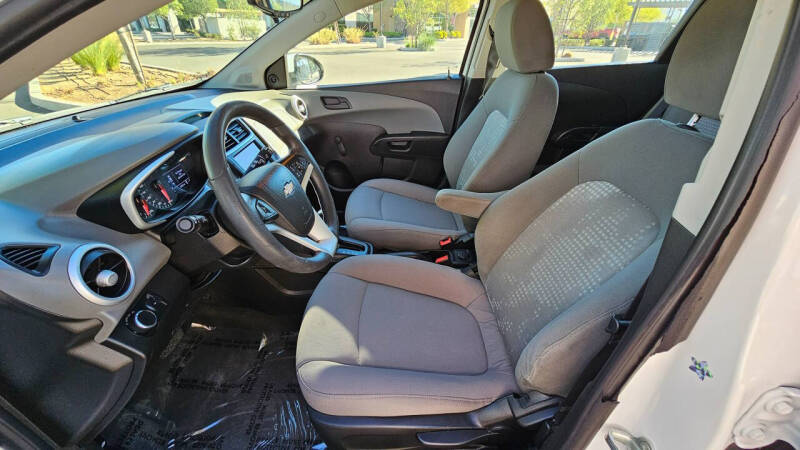 2020 Chevrolet Sonic LT