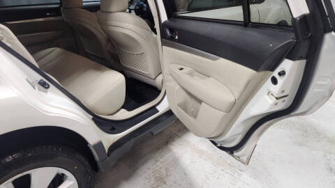 2011 Subaru Outback 2.5i Premium