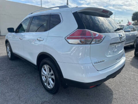 2015 Nissan Rogue SV