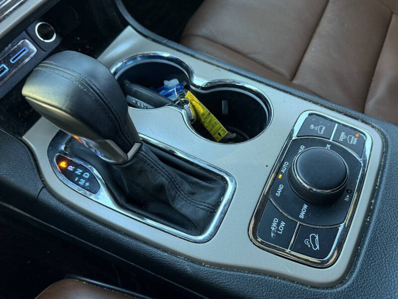 2017 Jeep Grand Cherokee Summit