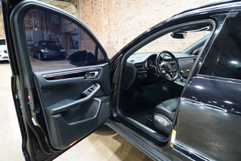 2019 Porsche Macan S