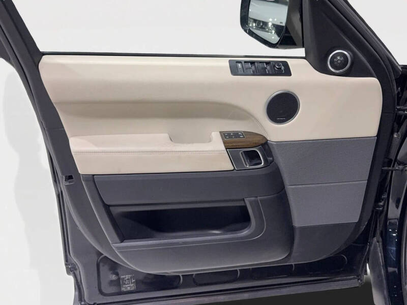 2017 Land Rover Range Rover Sport HSE