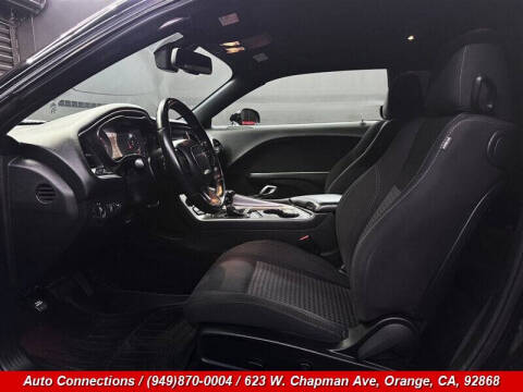 2019 Dodge Challenger SXT