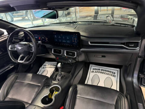2025 Ford Mustang EcoBoost Premium