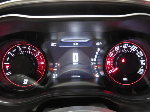 2016 Dodge Challenger SXT Plus