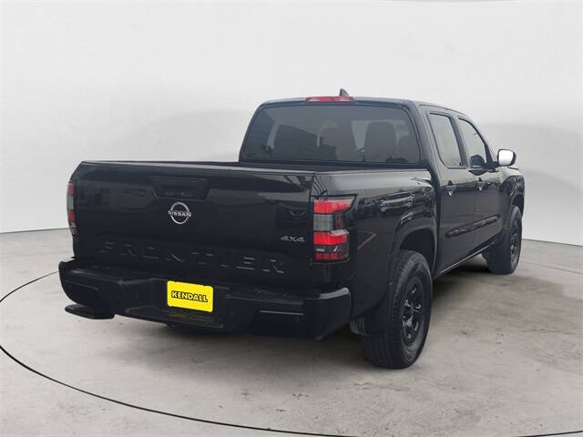 2022 Nissan Frontier S