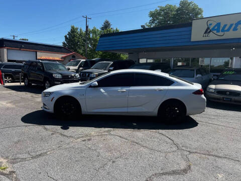 2018 Buick Regal Sportback Essence