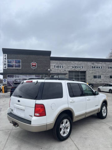 2005 Ford Explorer Eddie Bauer
