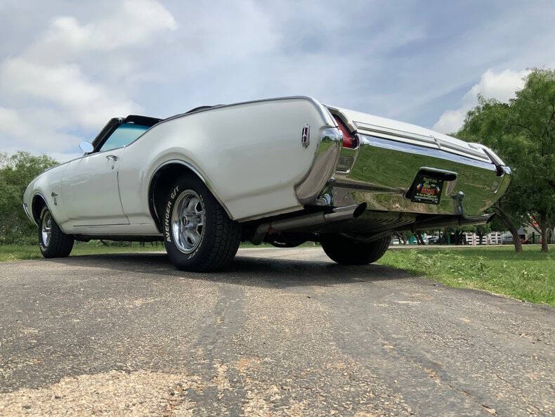 1969 Oldsmobile Cutlass