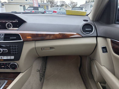 2013 Mercedes-Benz C-Class C 300 Sport 4MATIC