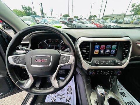 2019 GMC Acadia SLT-1